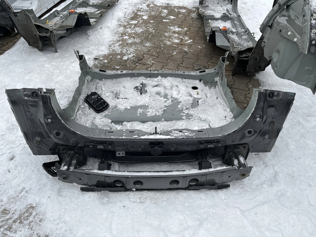 фото №1, Pas задня задній піддон mazda mx-30 20-