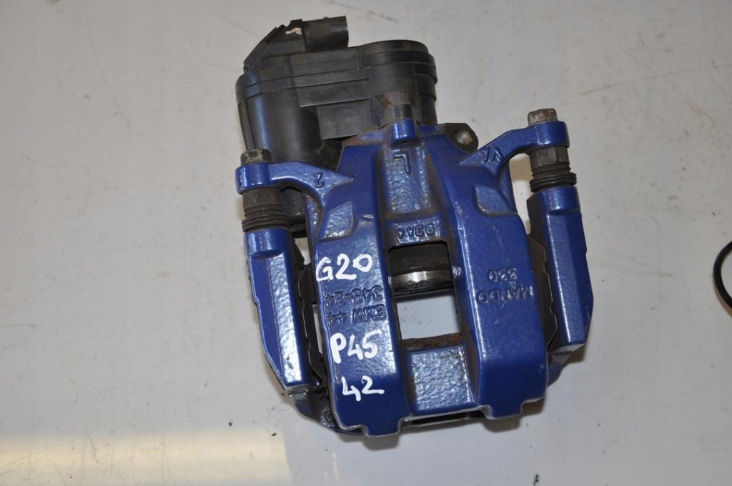 Суппорт тормоза bmw 3 2020 набор 689123602 Цена