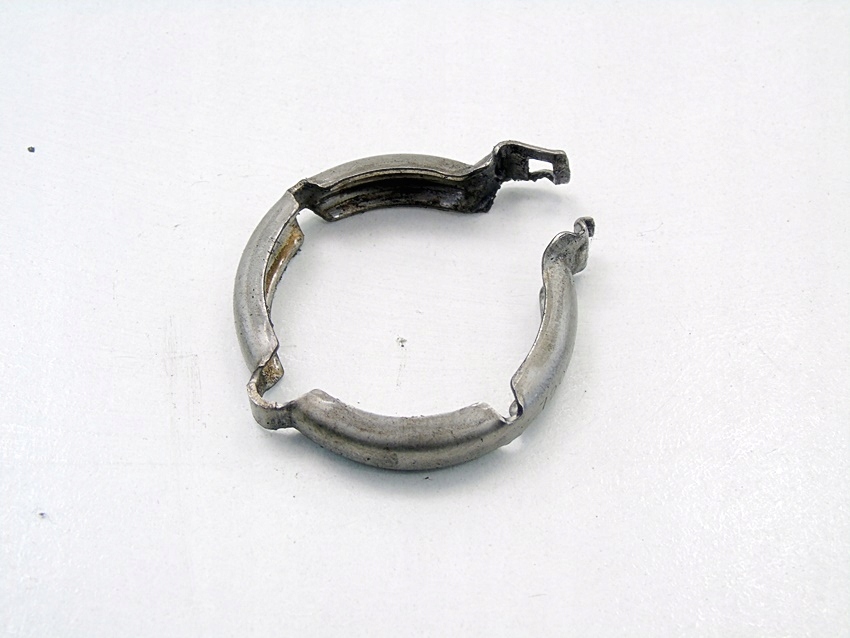 Хомут трубки egr 2.0 hdi 307 407 c5 c4 607 scudo jumpy ulysse expert phedra Оригинал