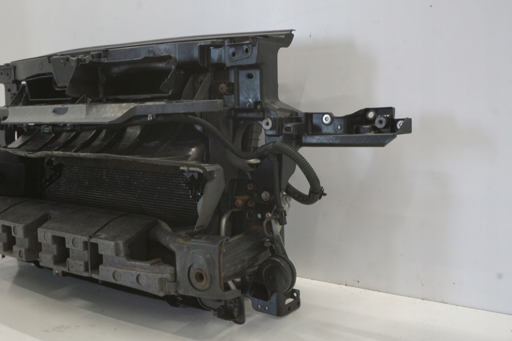 фото №5, Vw touareg 7p pas передний усилитель 3.0tdi