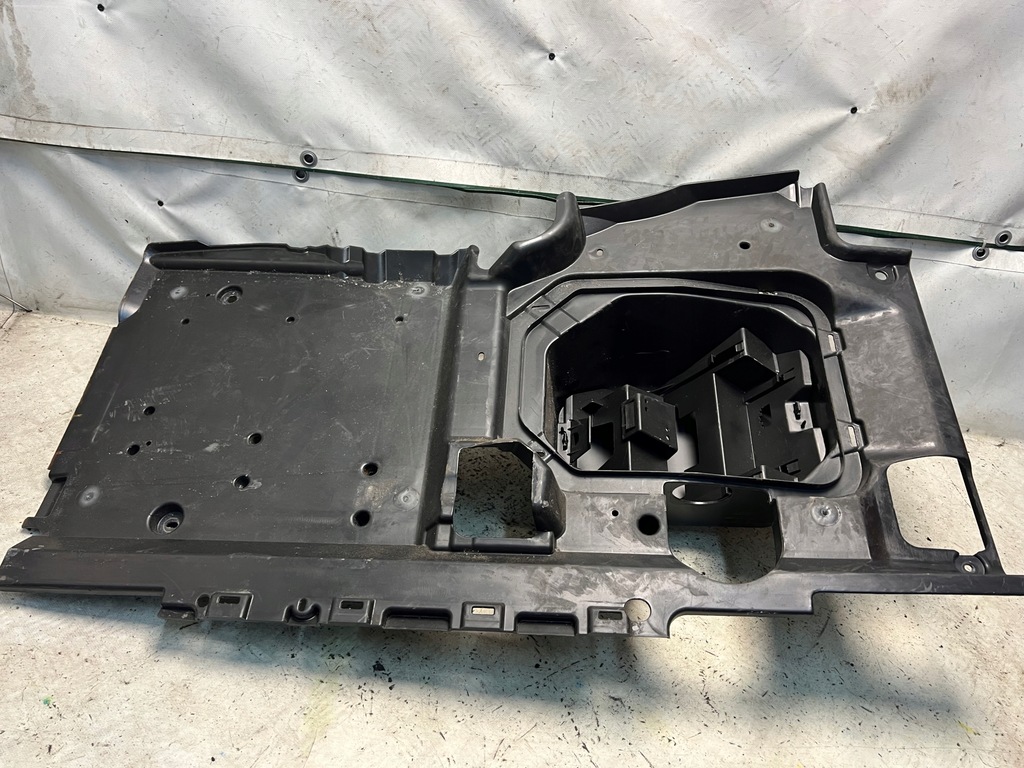 фото №1, Jeep grand cherokee wk2 бардачок багажника