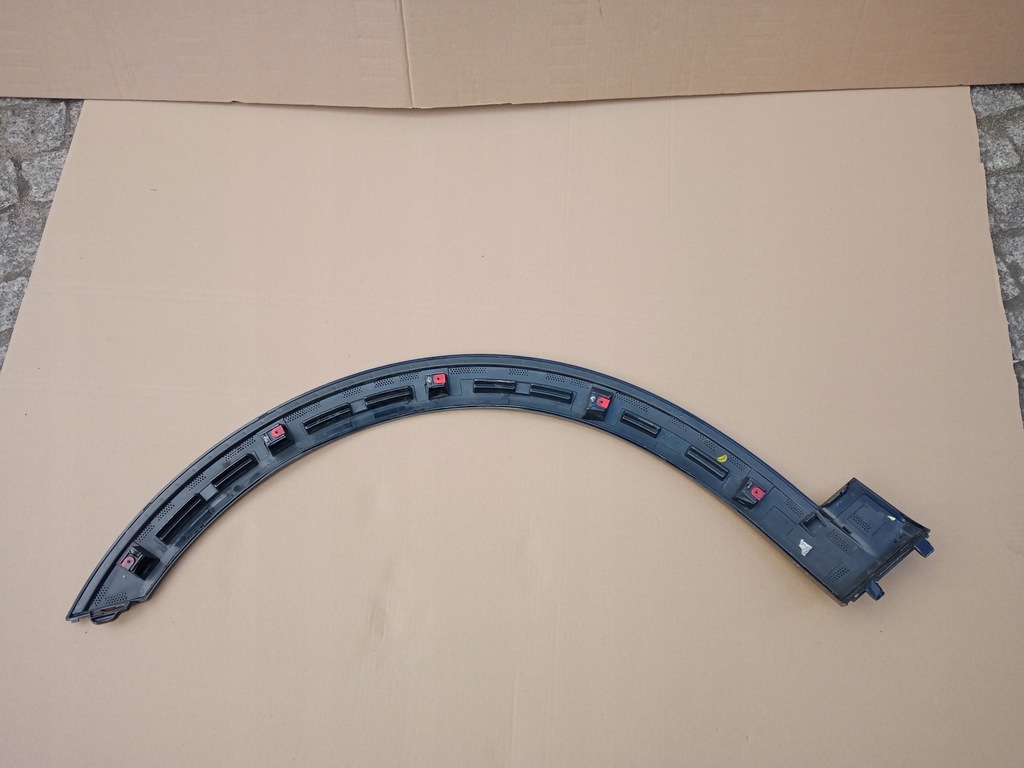 фото №5, Porsche cayenne правая молдинг крыла перед