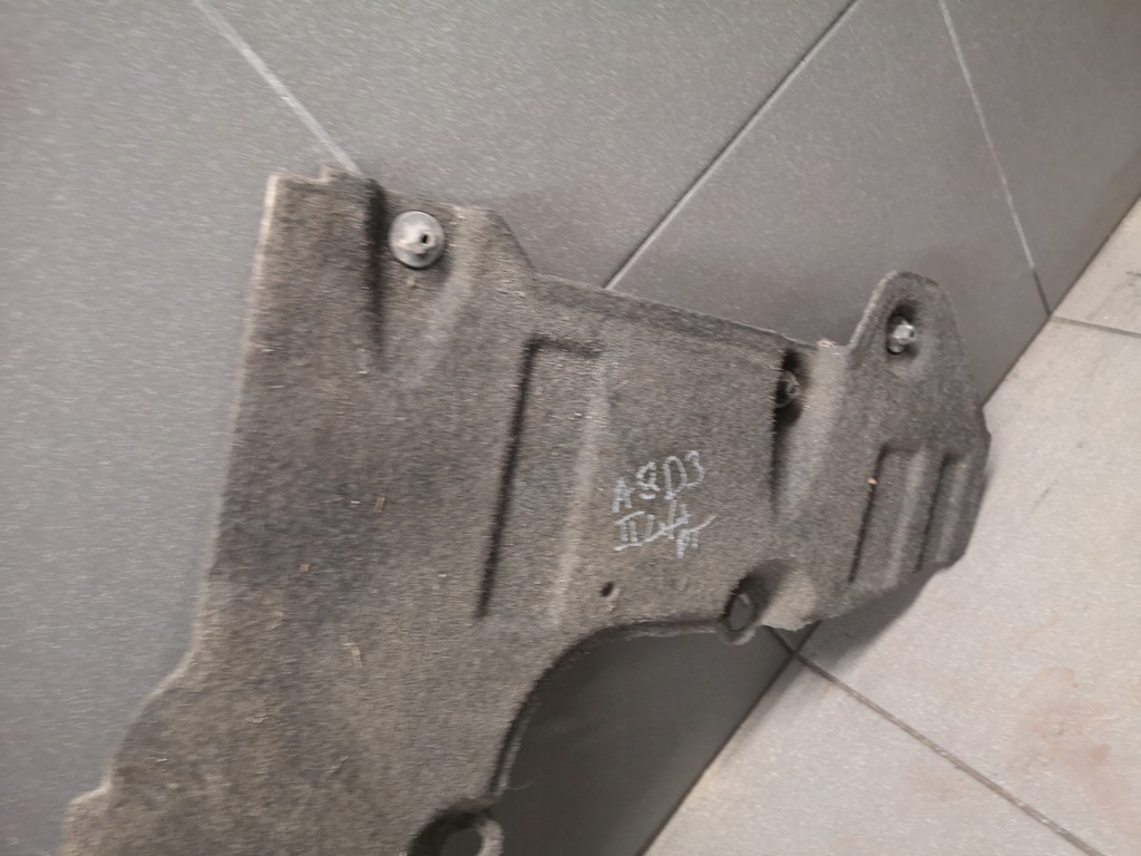 фото №4, Захист підвіска права audi a8 d3 ii lift матеріал