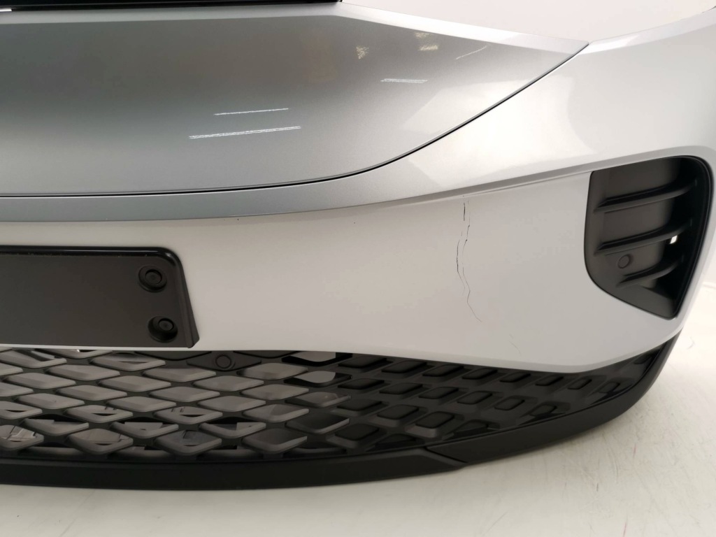 фото №16, Бампер перед 6x pdc led vw id4 id.4 11a807217 lc7a scale silver