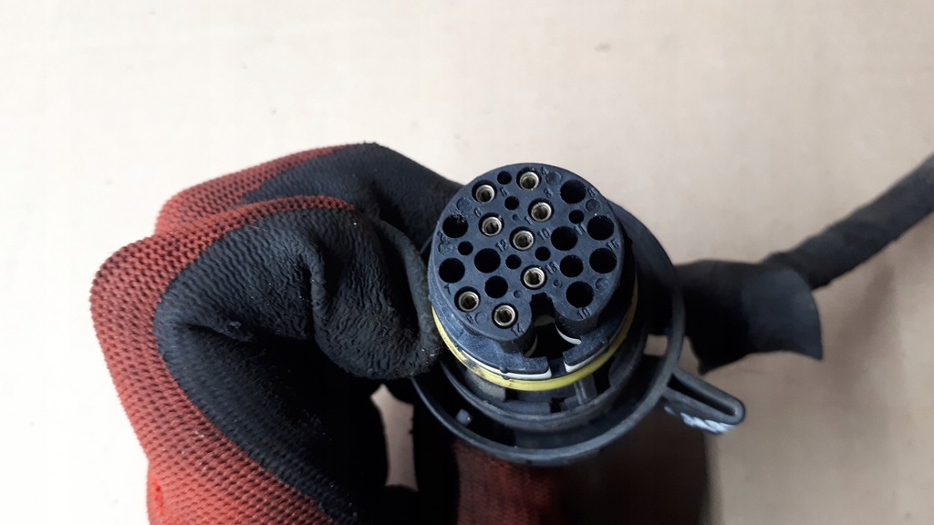 фото №12, A4 b9 8w штекер колодка коробки 4m0973716 a5 q7 q5