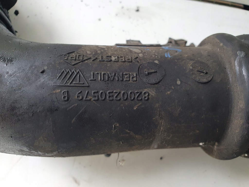 фото №7, Renault master 2 ii 2.5 dci 01- повітрозабірник труба повітря турбіни