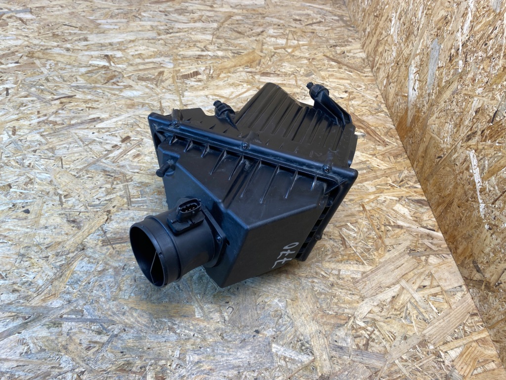 фото №9, Корпус фільтра повітря land rover discovery v l462 2.0d gj32-9a612-ab