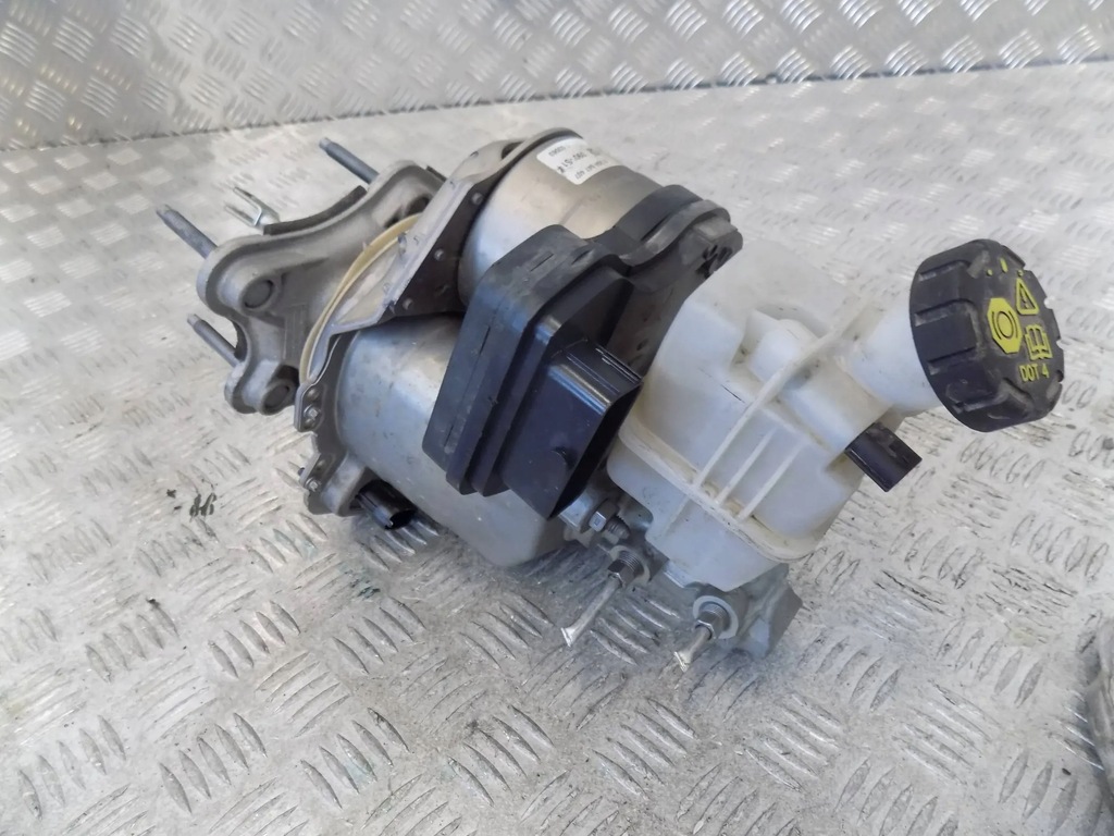 фото №1, Renault captur ii 2020 насос гальмівна