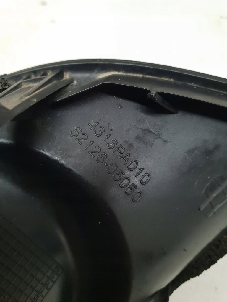 Купить Toyota avensis 2 t25 рестайлинг  решётка w бампер перед