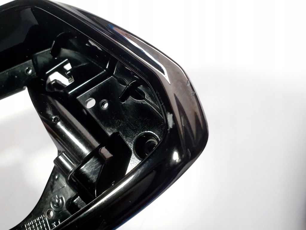 Рамка зеркало правая bmw f01 f10 рестайлинг  shadow line r Недорого