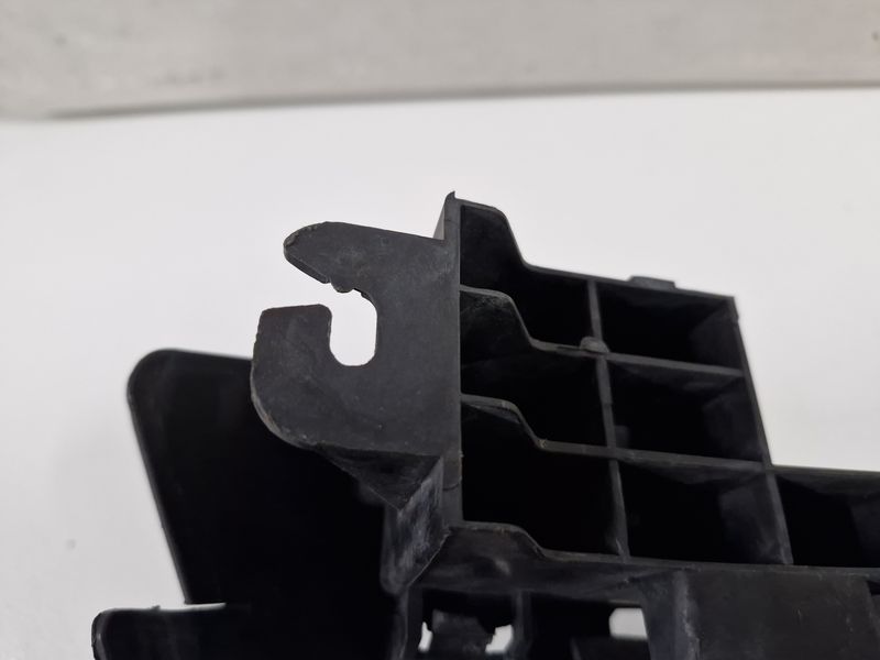 Laguna iii gt решётка средняя нижняя решётка радиатора бампера перед передняя противотуманные фары Киев