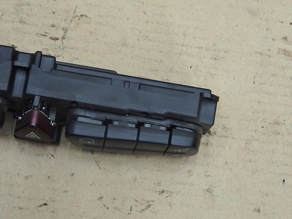 фото №8, Mercedes w203 панель управление 2038218758