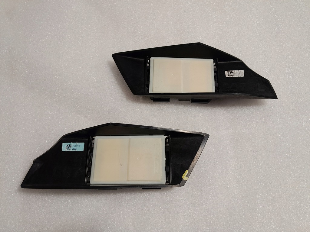 фото №1, Bmw x7 g07 40i правий радар датчик поперечина руху кронштейн 7915643