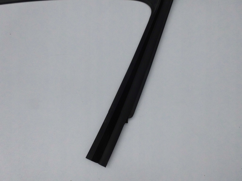 фото №4, Прокладка стекло рамки дверь toledo iv rapid 5ja левая передняя оригинал