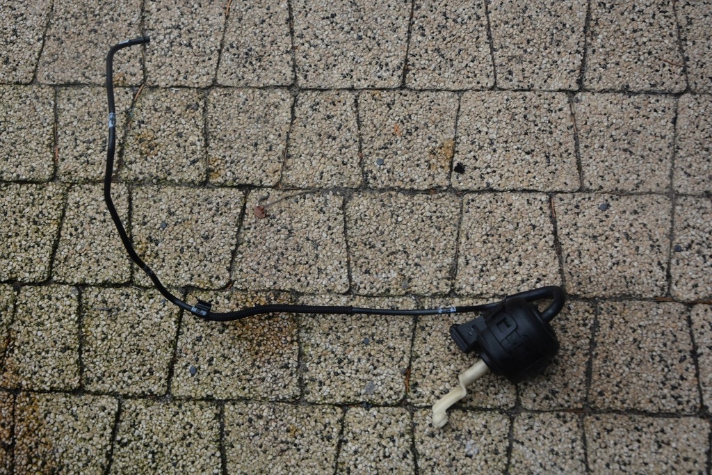 фото №2, Клапан регулировочный audi a4 8w 059121737aj