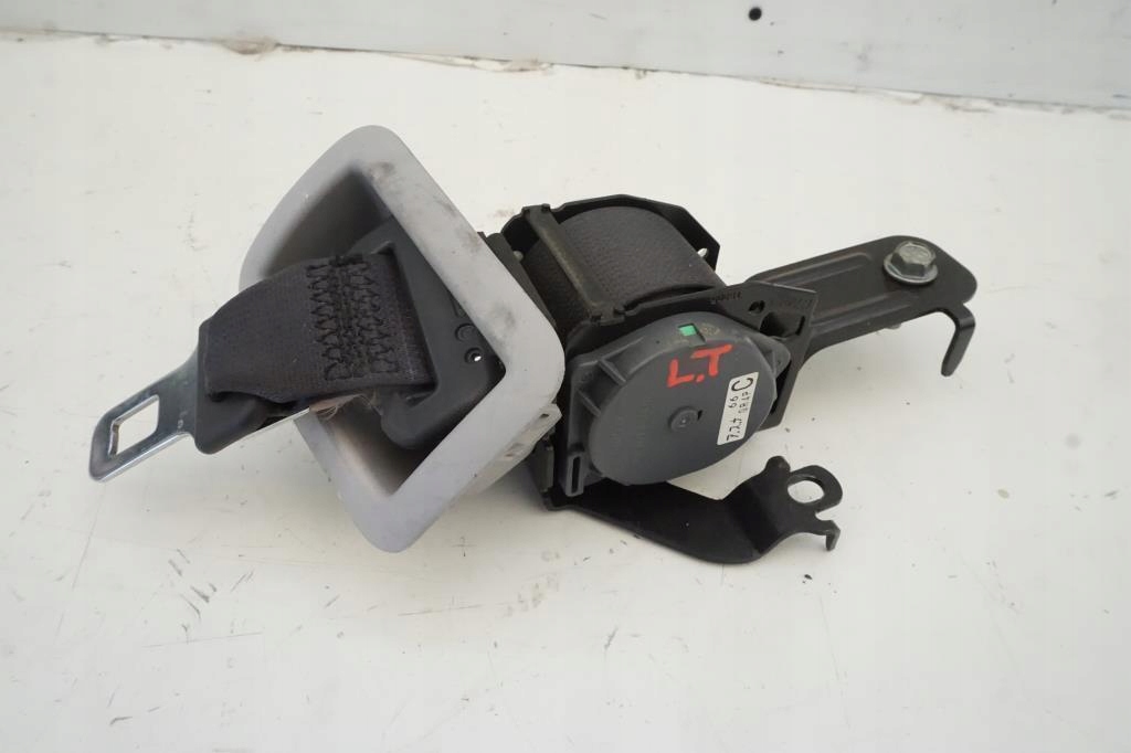 фото №1, Pas безопасности средний задняя mazda 6