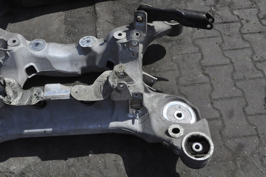 фото №8, Defender l663 3.0d підрамник підвіска підрамник задня 21r