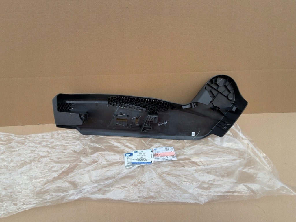 Ford ranger правая накладка сиденье перед передняя Оригинал