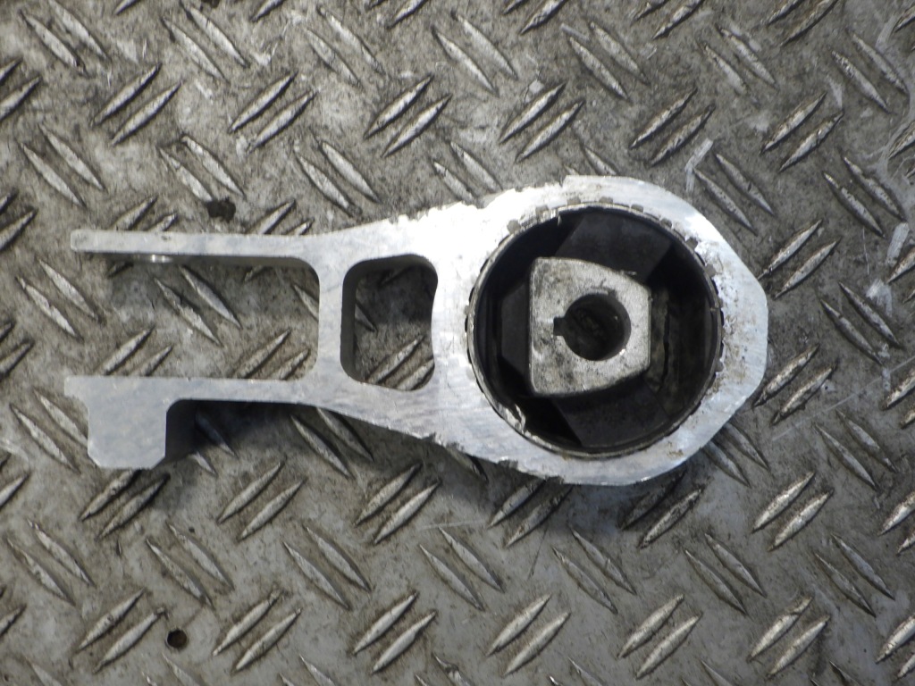 фото №4, Кронштейн подушка кронштейн коробки renegade