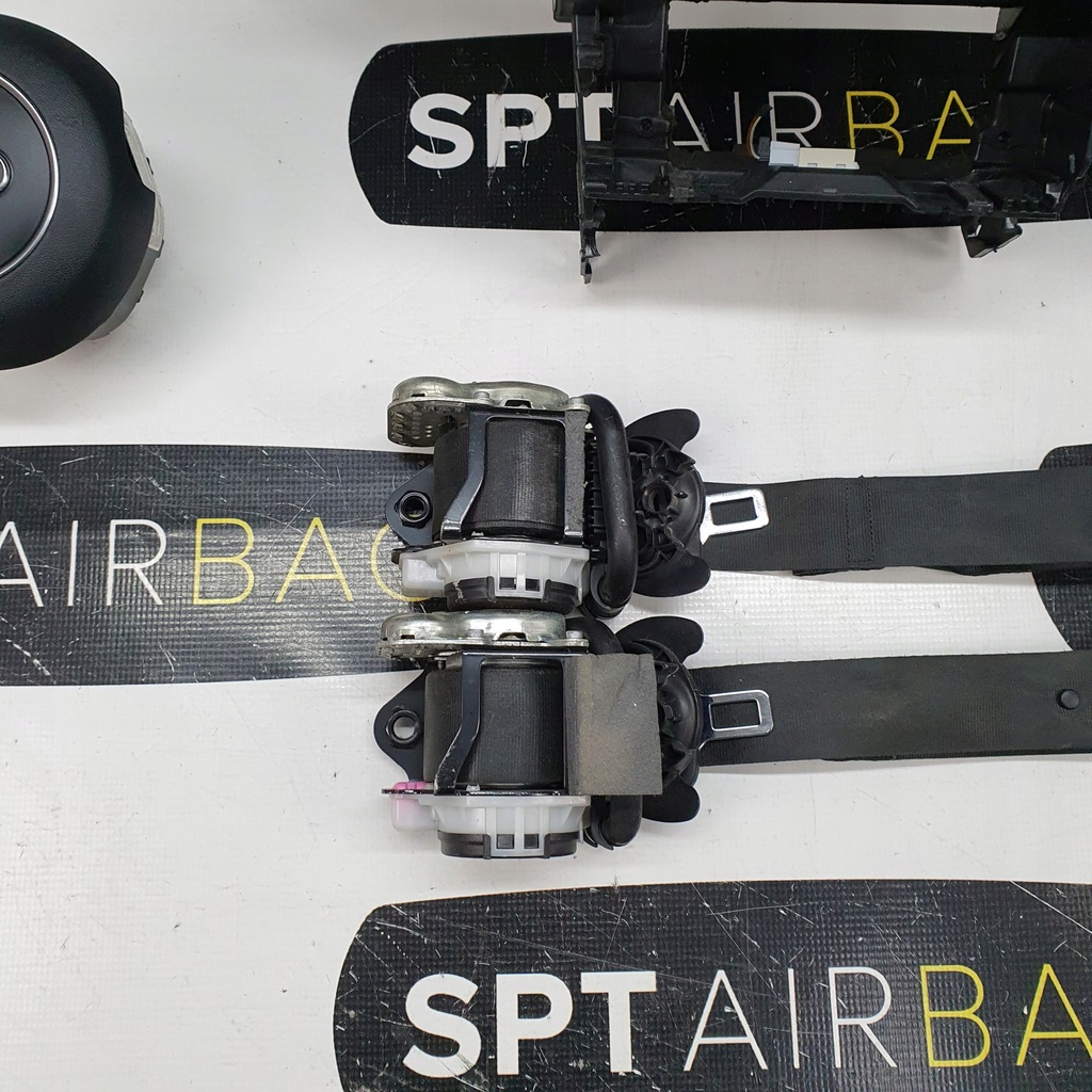 фото №7, Q3 8u приборная панель консоль подушки безопасности ремни подушка безопасности