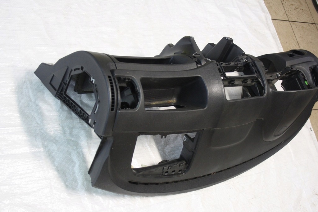 фото №7, Консоль панель приладів skoda praktik fabia 2 ii roomster 2005-2015