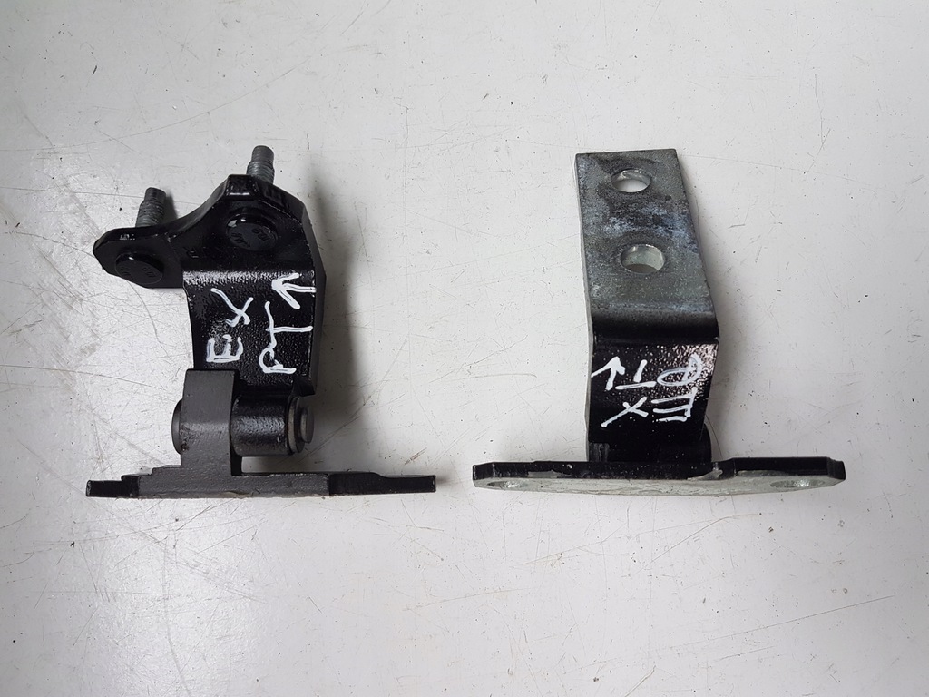 фото №1, Петля дверь правый задняя верхний infiniti ex qx50 08-