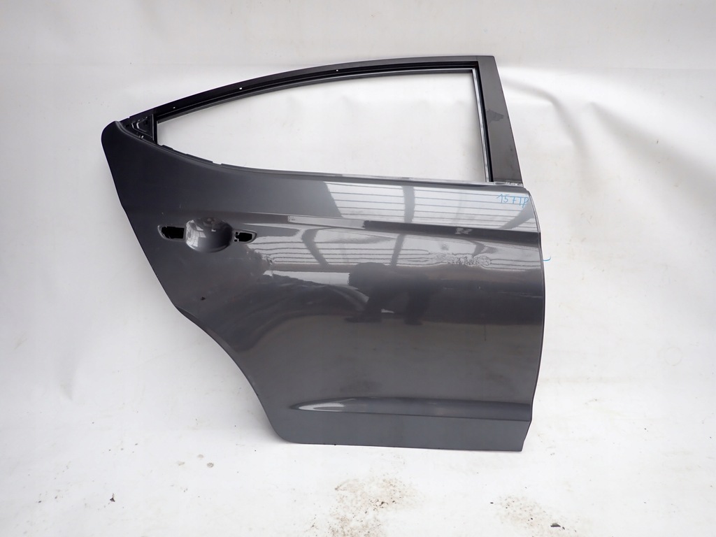 фото №1, Hyundai elantra vi 15- двері праве задня задні