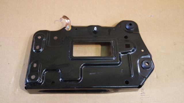 фото №1, Основание аккумулятор mercedes w176 1.6 tb