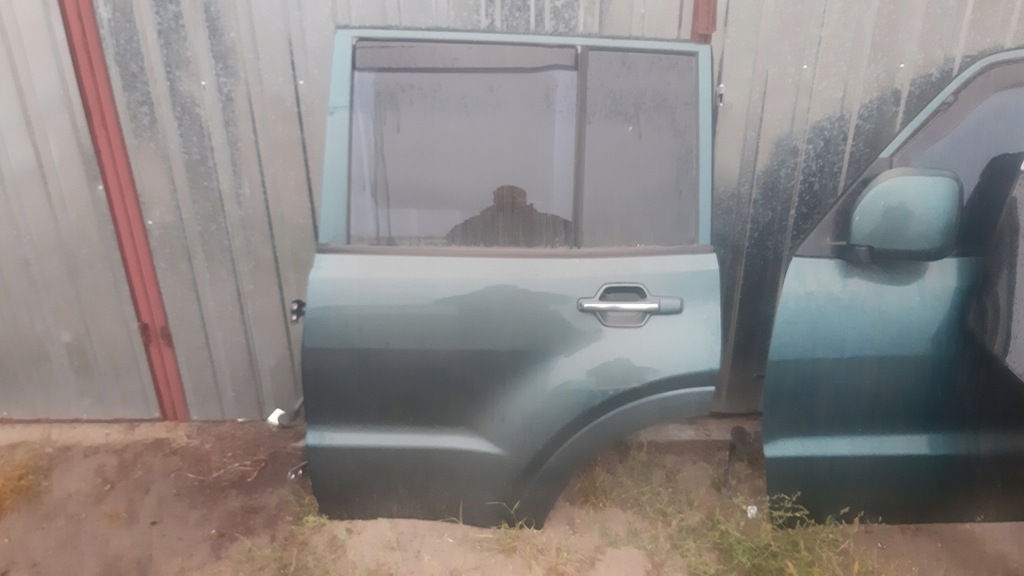 фото №1, Двері лівий задня pajero iii 5d