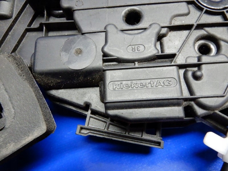 фото №6, Замок двері правий перед vw golf vi