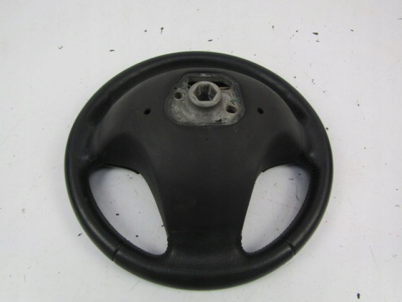 фото №4, Volvo v50 s40 2 typ m воздуховод кожа