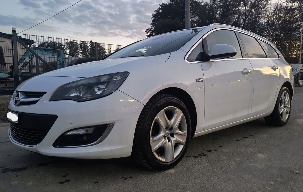 Капот бампер 4xpdc крыло  фара обычная+ led opel astra j iv рестайлинг  gaz z40r в Украине