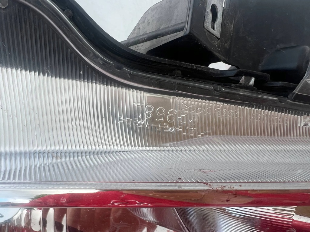 фото №12, Лампа левая suzuki swift 2017 mk8 перед передняя