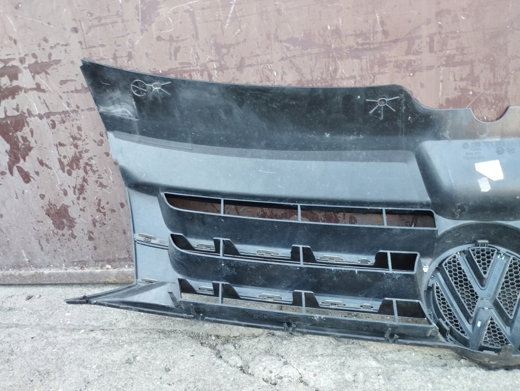 Решётка радиатора решётка  vw t5 рестайлинг  7e 7e5 2009-2015 7e5853651a с Разборки