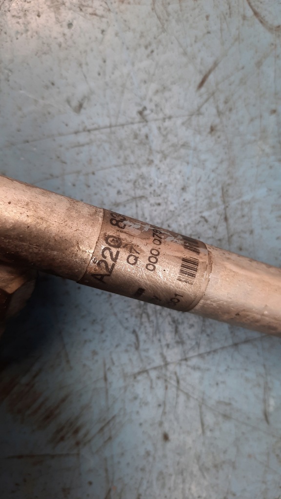 фото №4, Шланг кондиционера mercedes w220 3.2 cdi