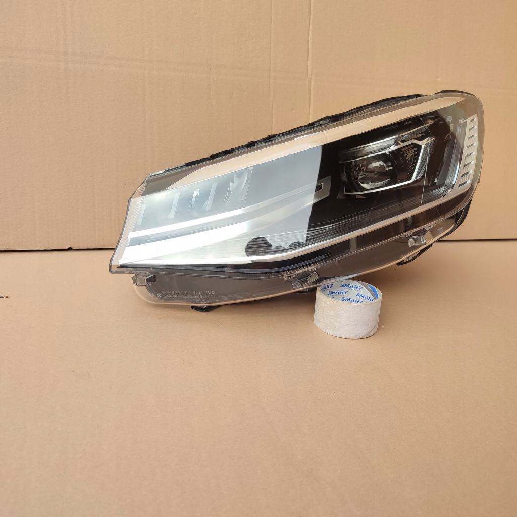 фото №1, Vw caddy v 2k8 лампа левая перед передняя фара full led идеальное состояние 2k8941035t