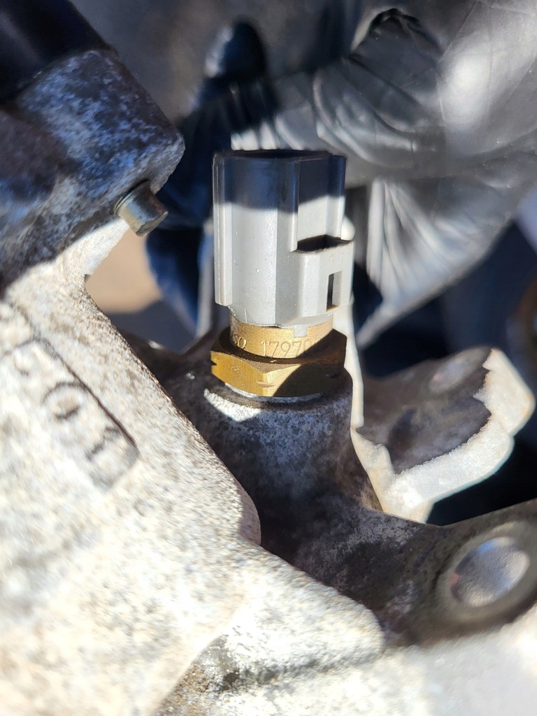 фото №7, Корпус термостат датчик температуры wody mazda 3 6 gj cx5 cx-3 оригинальный номер