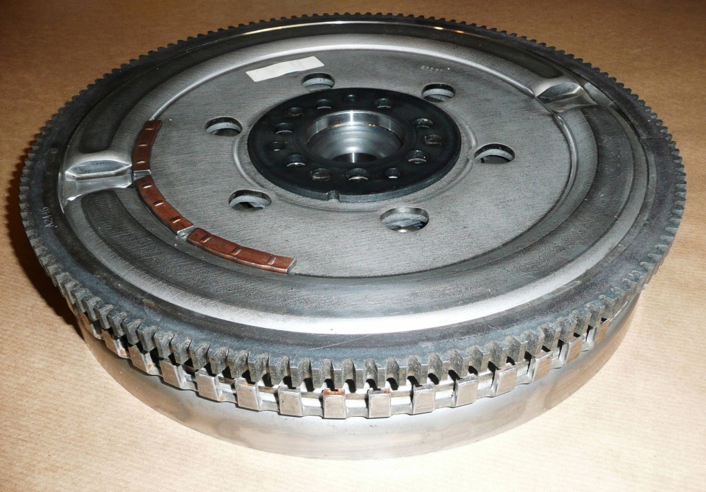 фото №3, Колесо двухмассовый renault espace iv 1.9 dci оригинал 123109410r