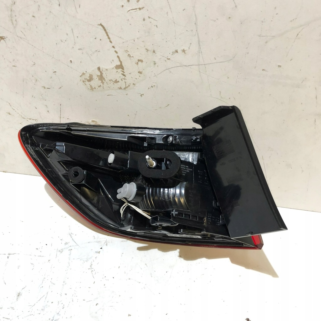 фото №7, Правая лампа задняя задняя led 265504885r renault clio v