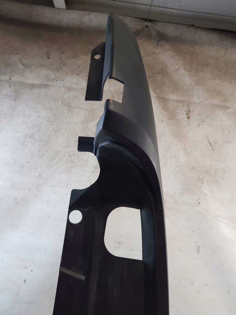 фото №14, Молдинг защита уголок лампы правый задняя 735388401 fiat doblo i lift