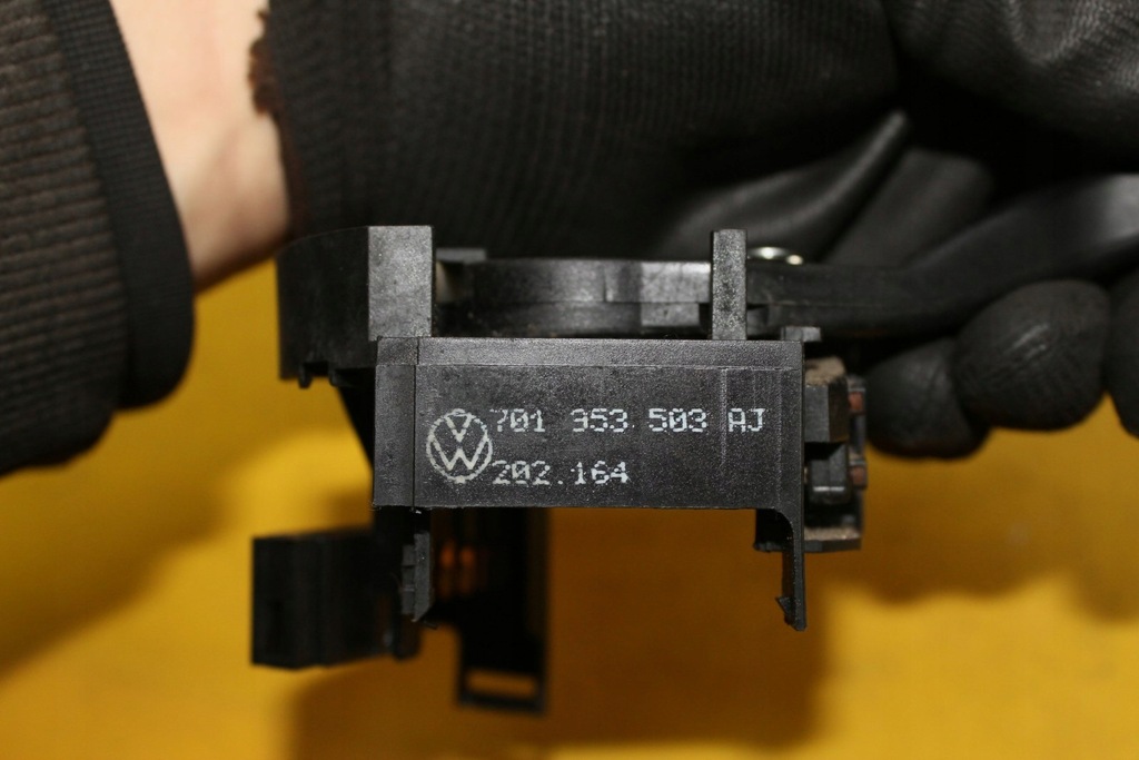 фото №5, Перемикач двірник 701953503aj vw t4