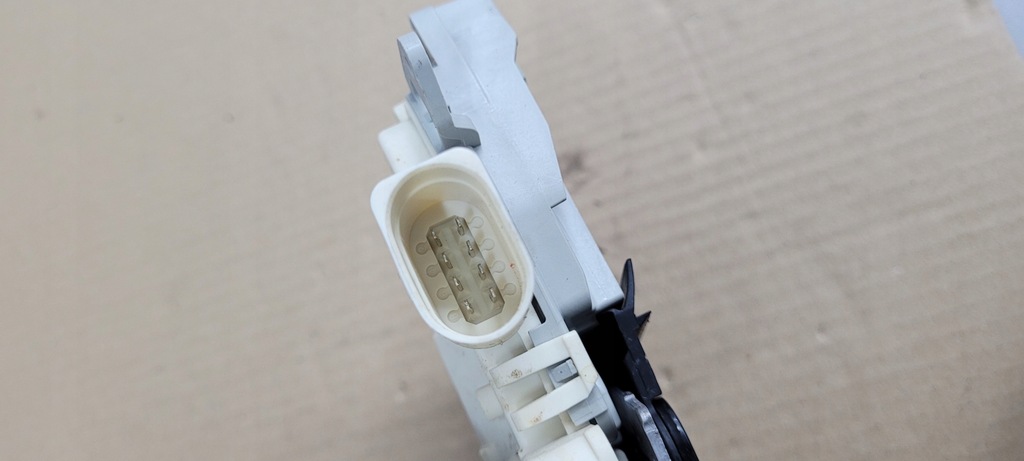 фото №6, S6 c7 4g a6 замок дверь правый задняя 9 pin 4g0839016a