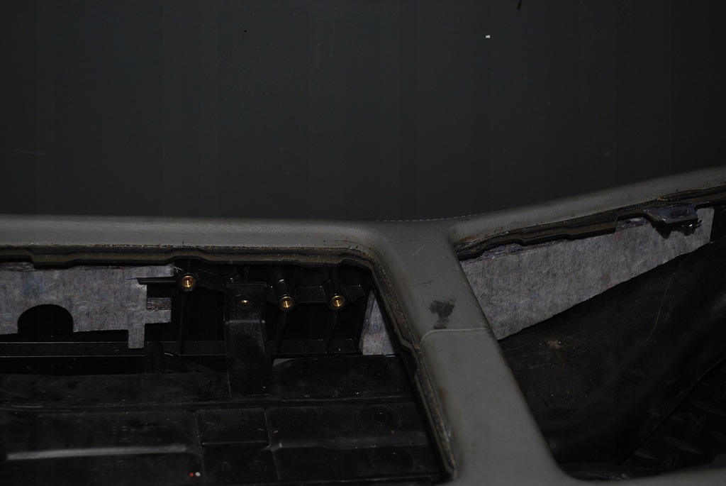 фото №9, Туннель средний кожа 4e0863241e audi a8 s8 d3 w12