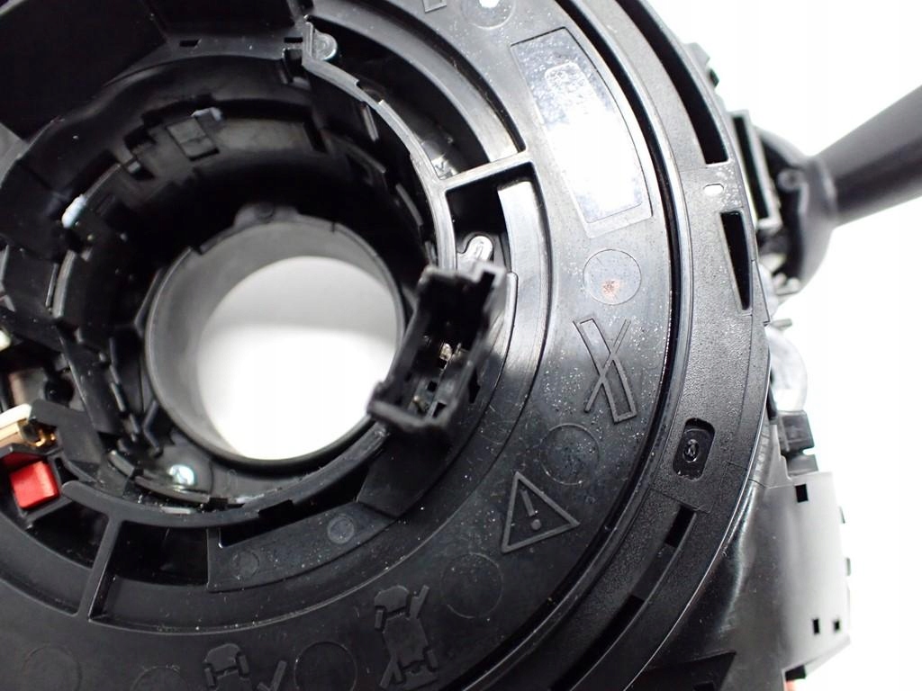 Перемикач  перемикач підрульовий  стрічка 6992509 6827370 bmw 2 f45 f46 18r Доставка