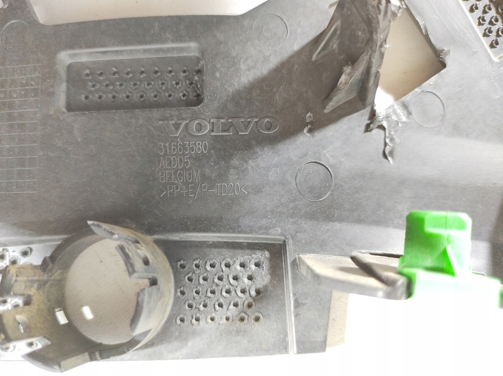 фото №6, Volvo v60 18r- кронштейн бампера правий перед