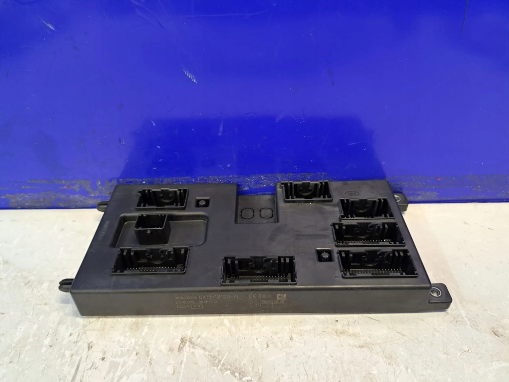 фото №1, Jaguar xe 2017 модулі комфорту