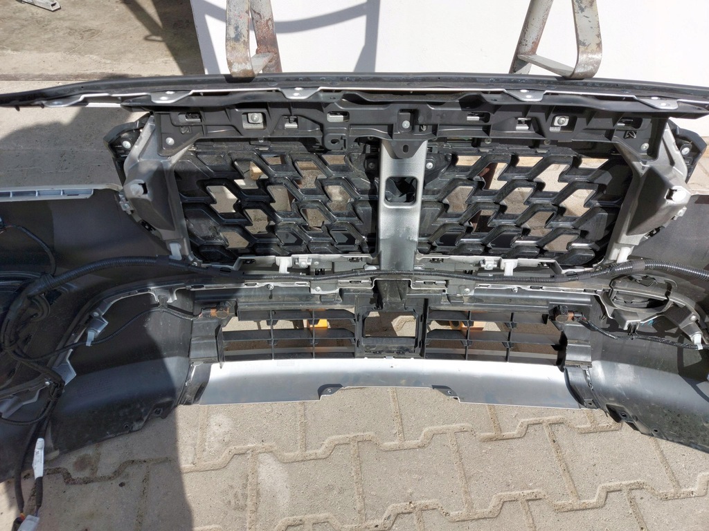 фото №8, Suzuki sx4 s-cross ii, 2023 бампер перед серебристый zcc kompletny жгут pdc