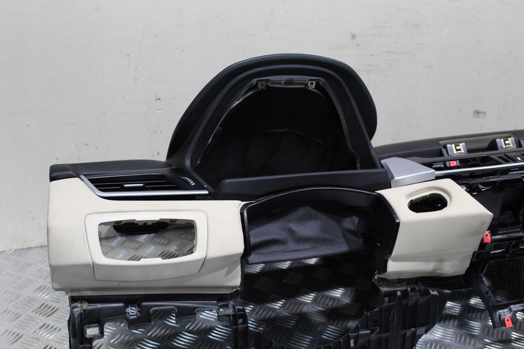фото №5, Приборная панель консоль подушка безопасности подушки безопасности bmw 2 f45