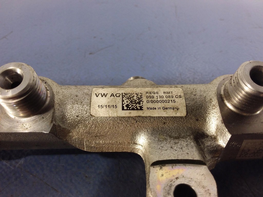 фото №2, Audi a6 c7 3.0tdi молдинг упорскування 059130089cs