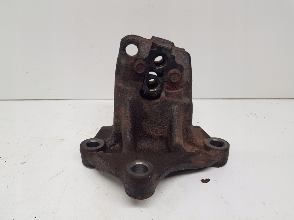 фото №1, Kia ceed ii i30 ii кронштейн коробки 1,4 16v 2012-